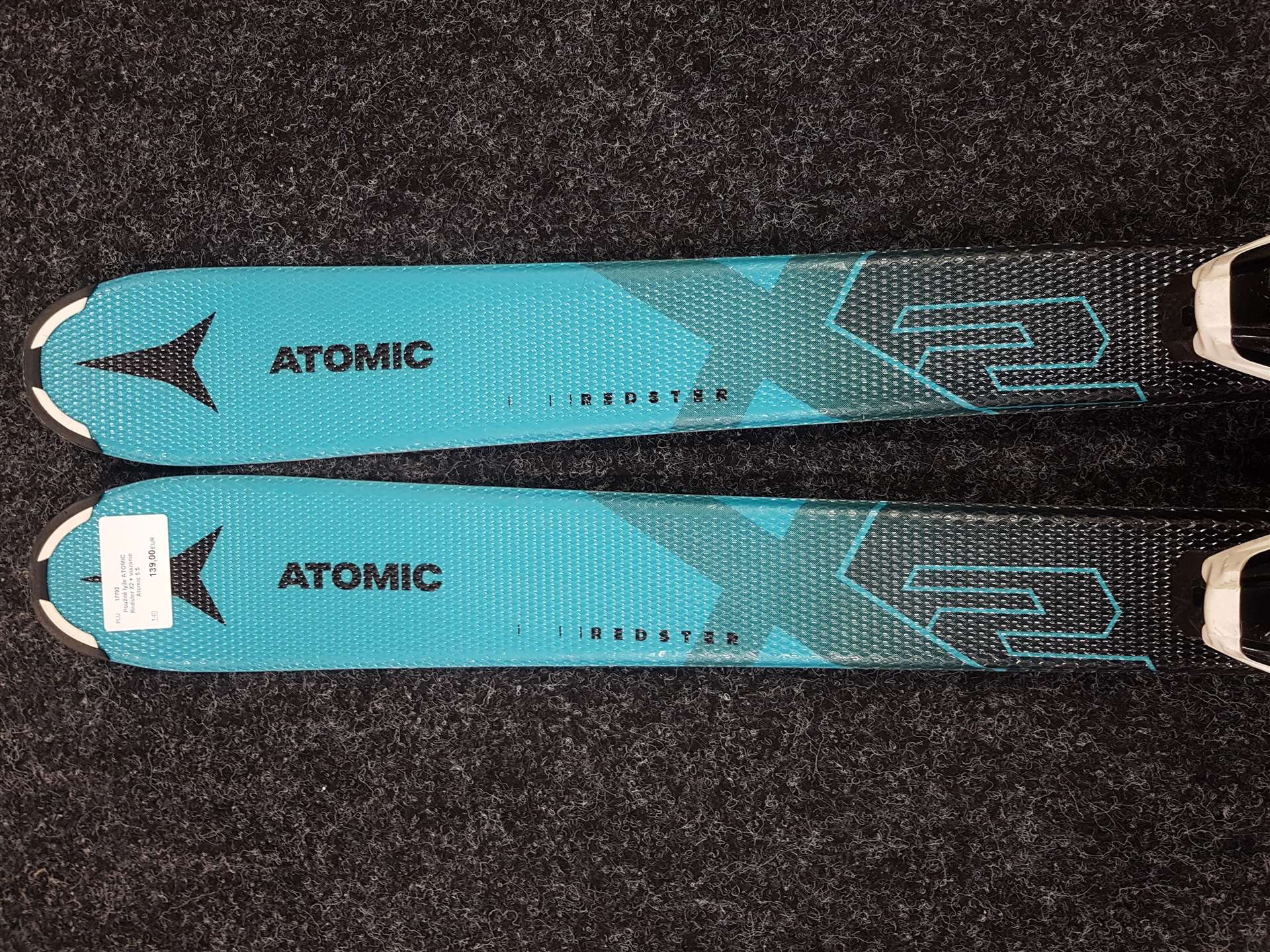 Použité lyže ATOMIC Redster X2 + viazanie Atomic 5.5