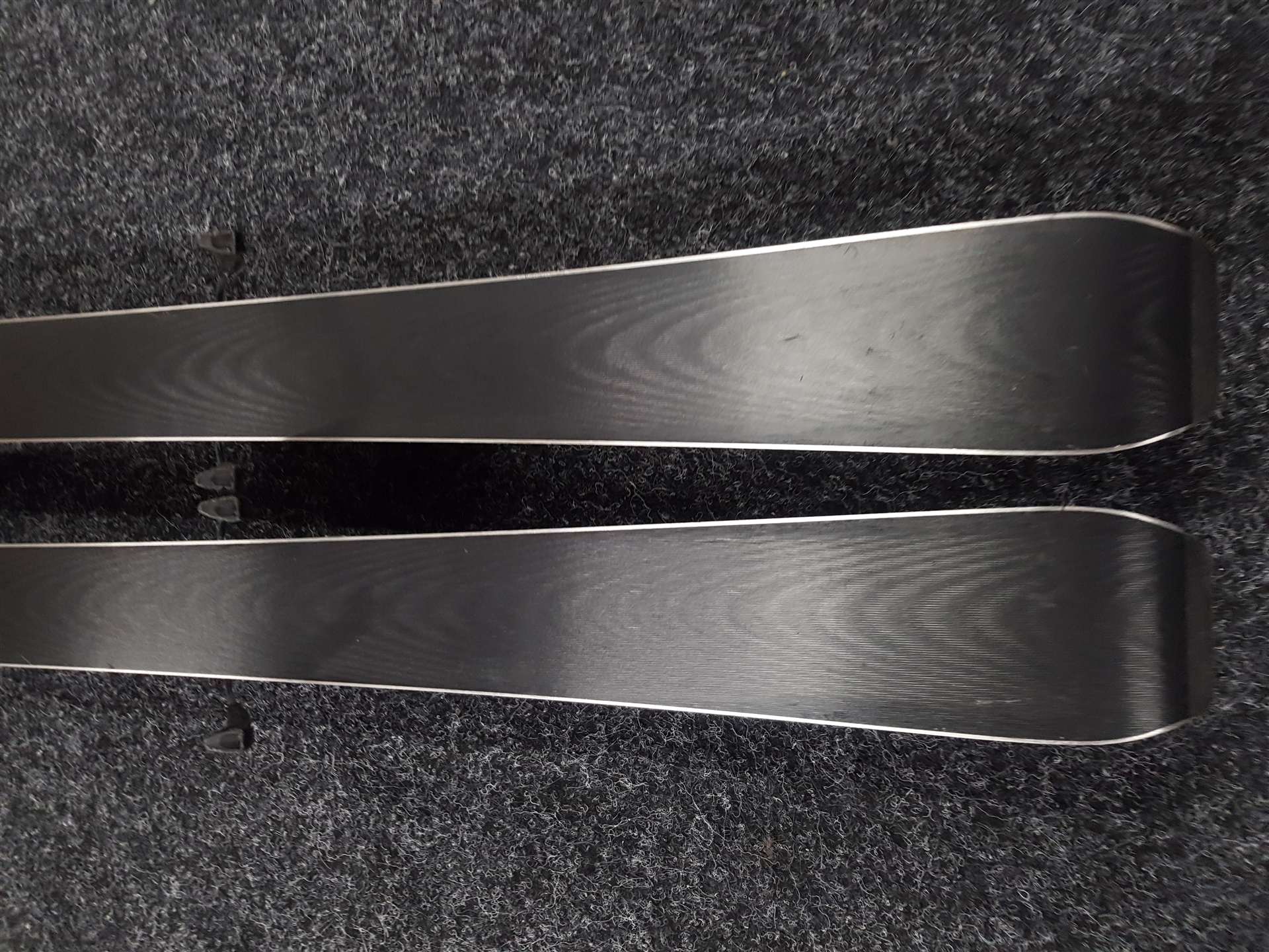 Použité lyže ATOMIC Redster X2 + viazanie Atomic 5.5