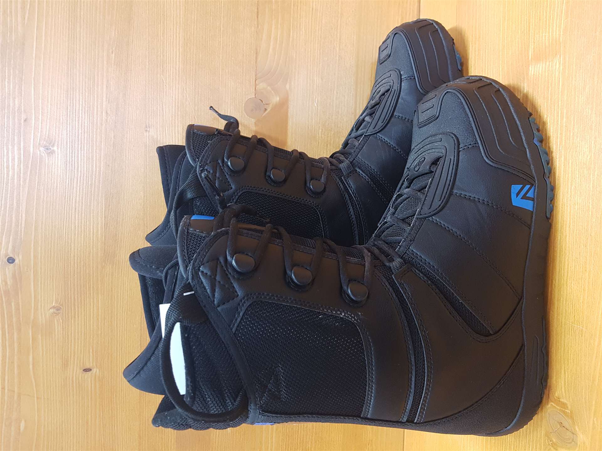 Použité snowboardové topánky NIEDECKER