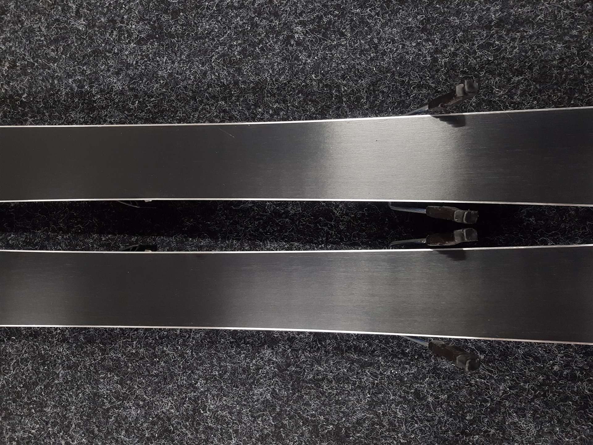 Použité detské lyže SALOMON S/Race + viazanie Salomon 4.5