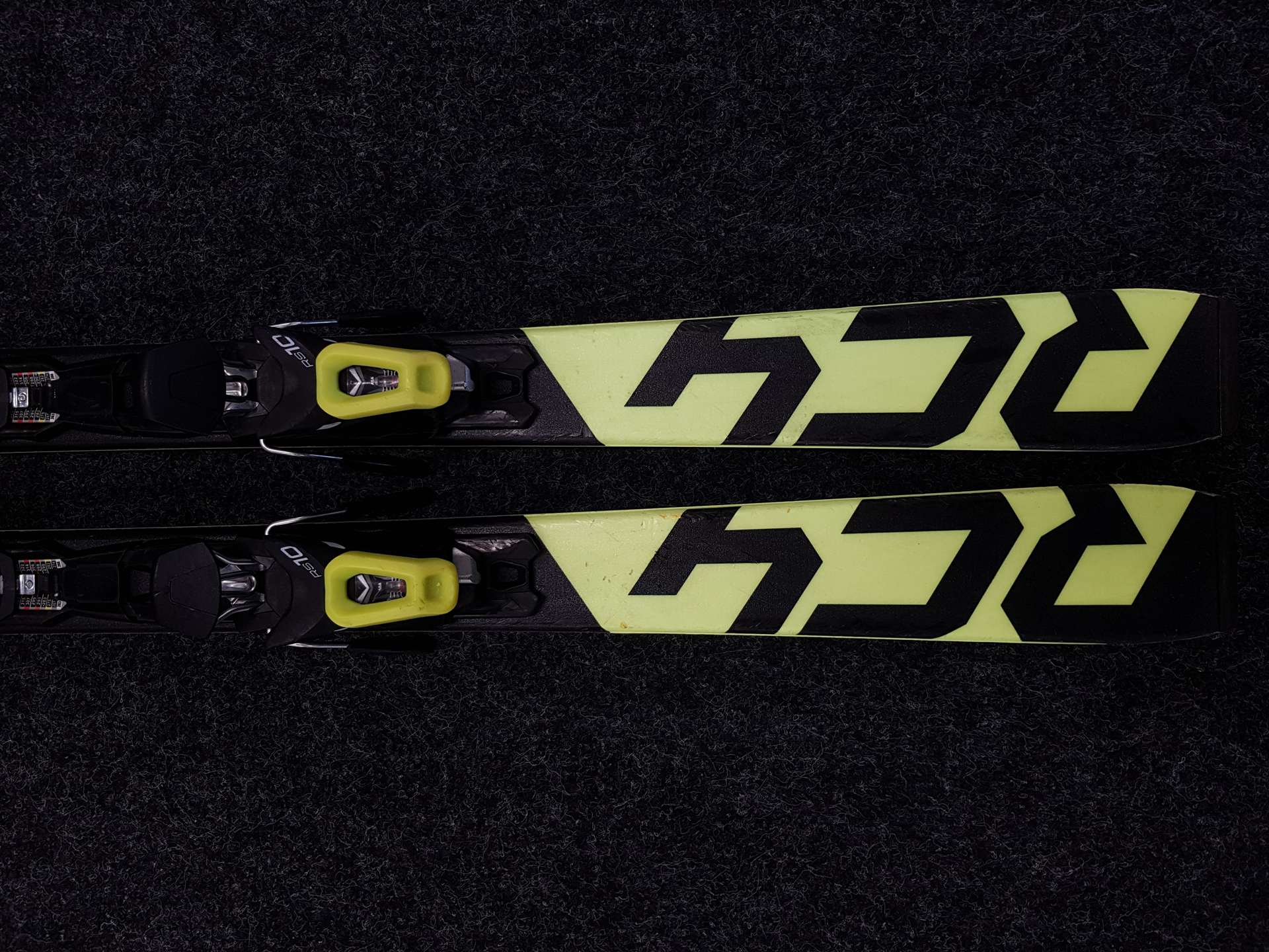 Použité lyže FISCHER RC4 XTR SPEED + viazanie Fischer RS10