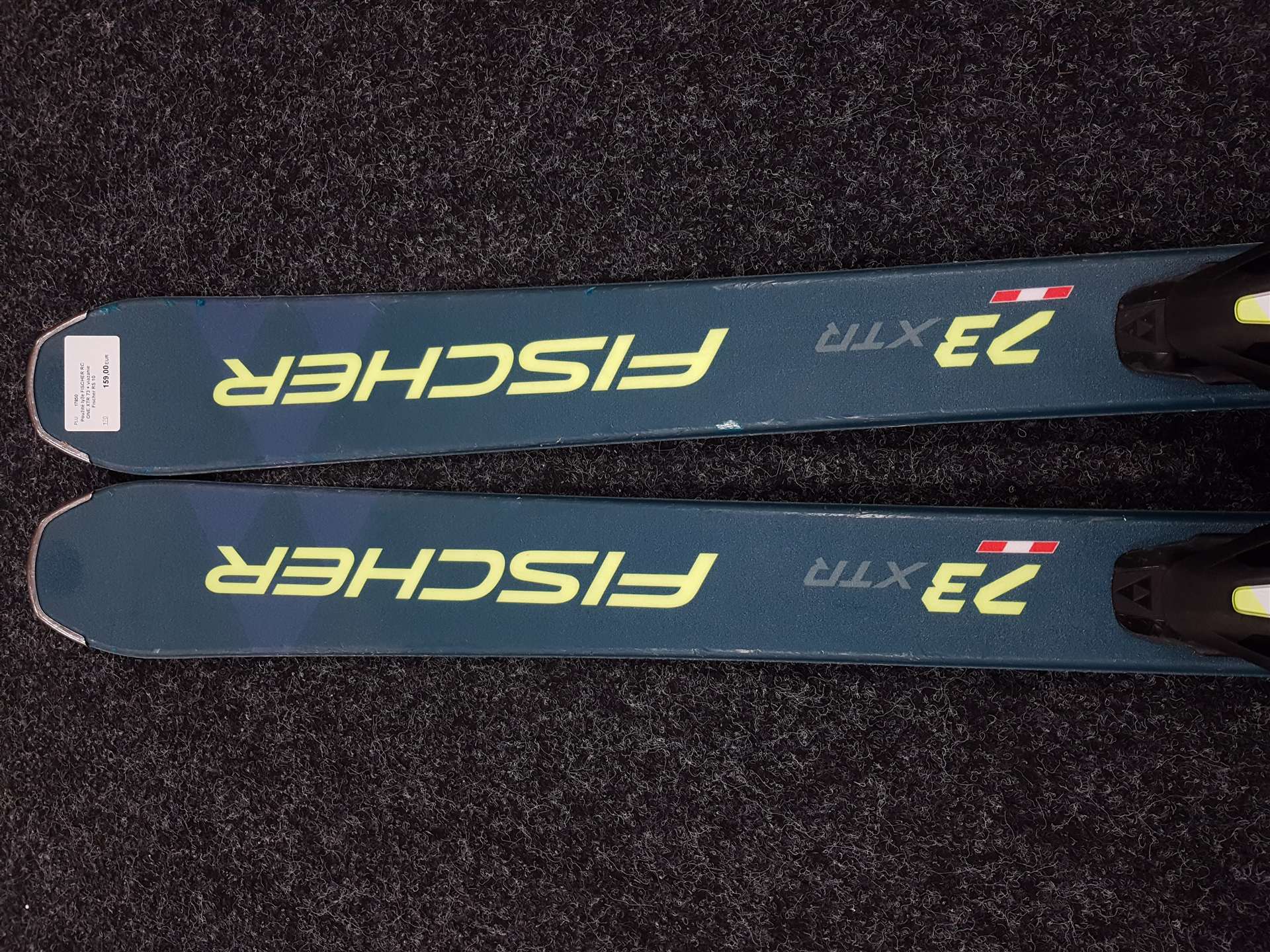 Použité lyže FISCHER RC ONE XTR 73 + viazanie Fischer RS 10