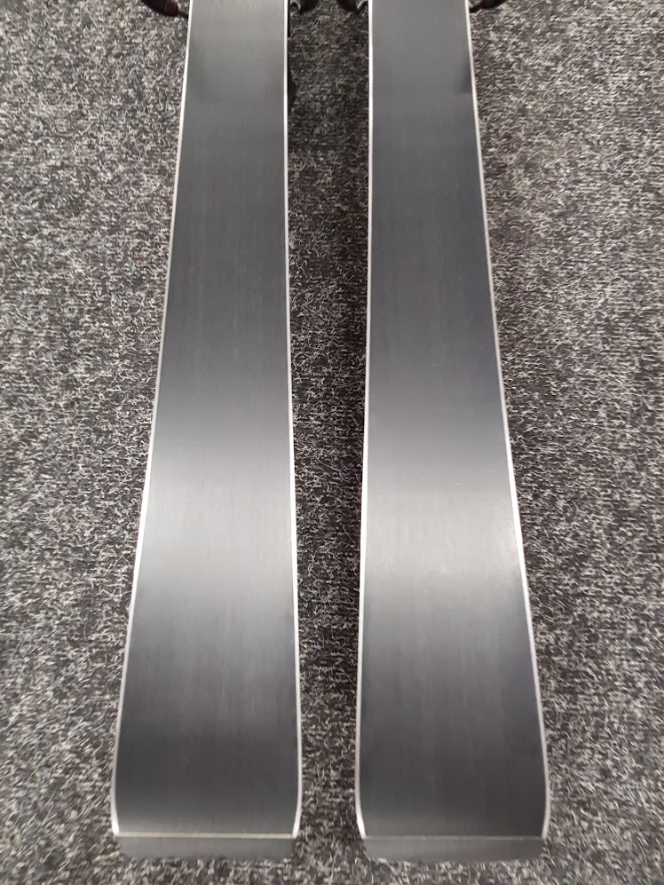 Použité lyže  Fischer The Curv Premium TI