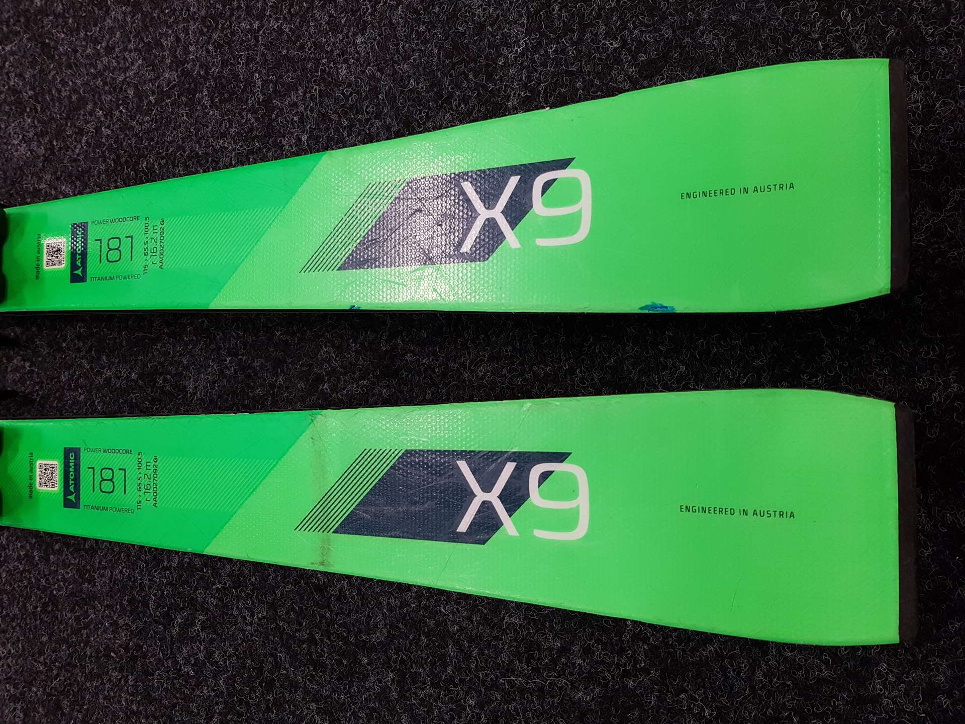 Použité lyže ATOMIC Redster X9 Ti + viazanie Atomic X 12 TL