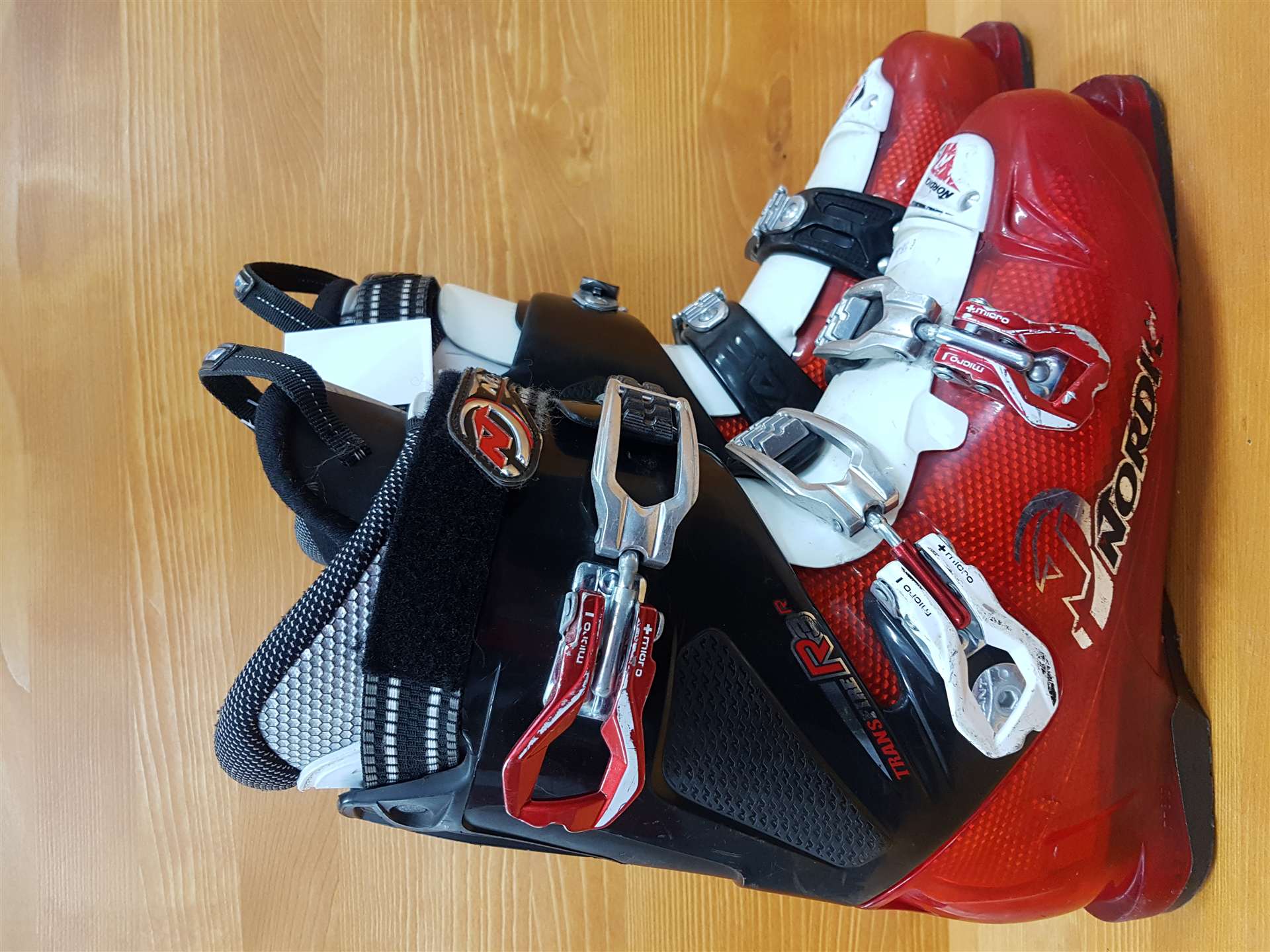 Použité lyžiarky NORDICA TRANSFIRE R3