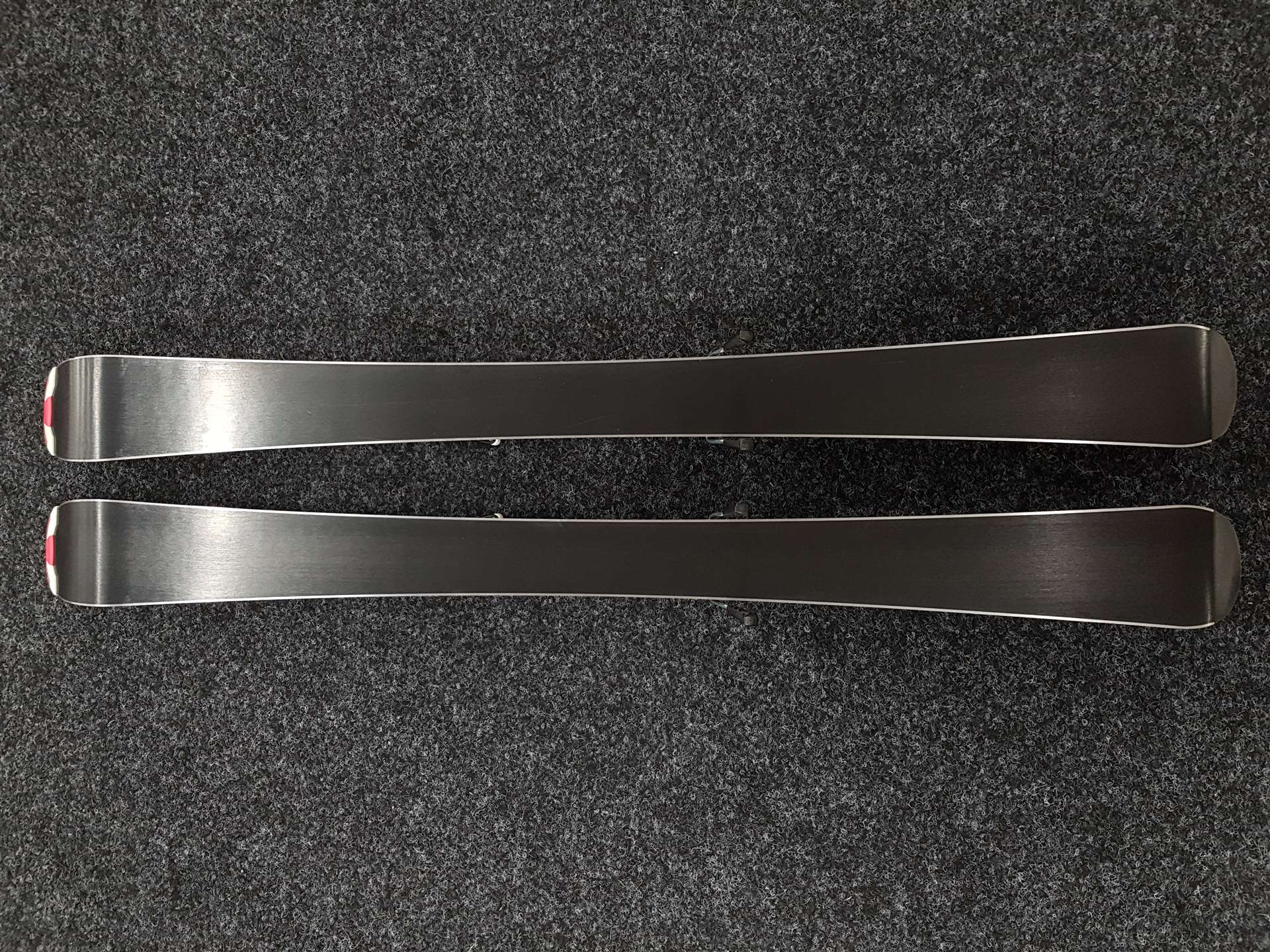 Použité lyže TECNOPRO Sweety + viazanie Tyrolia SX 4,5