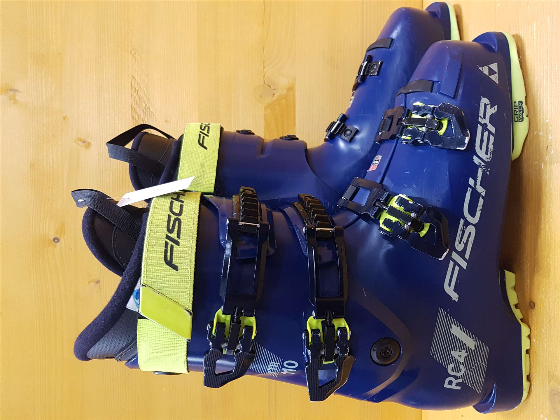 Použité lyžiarky FISCHER RC4 XTR 110