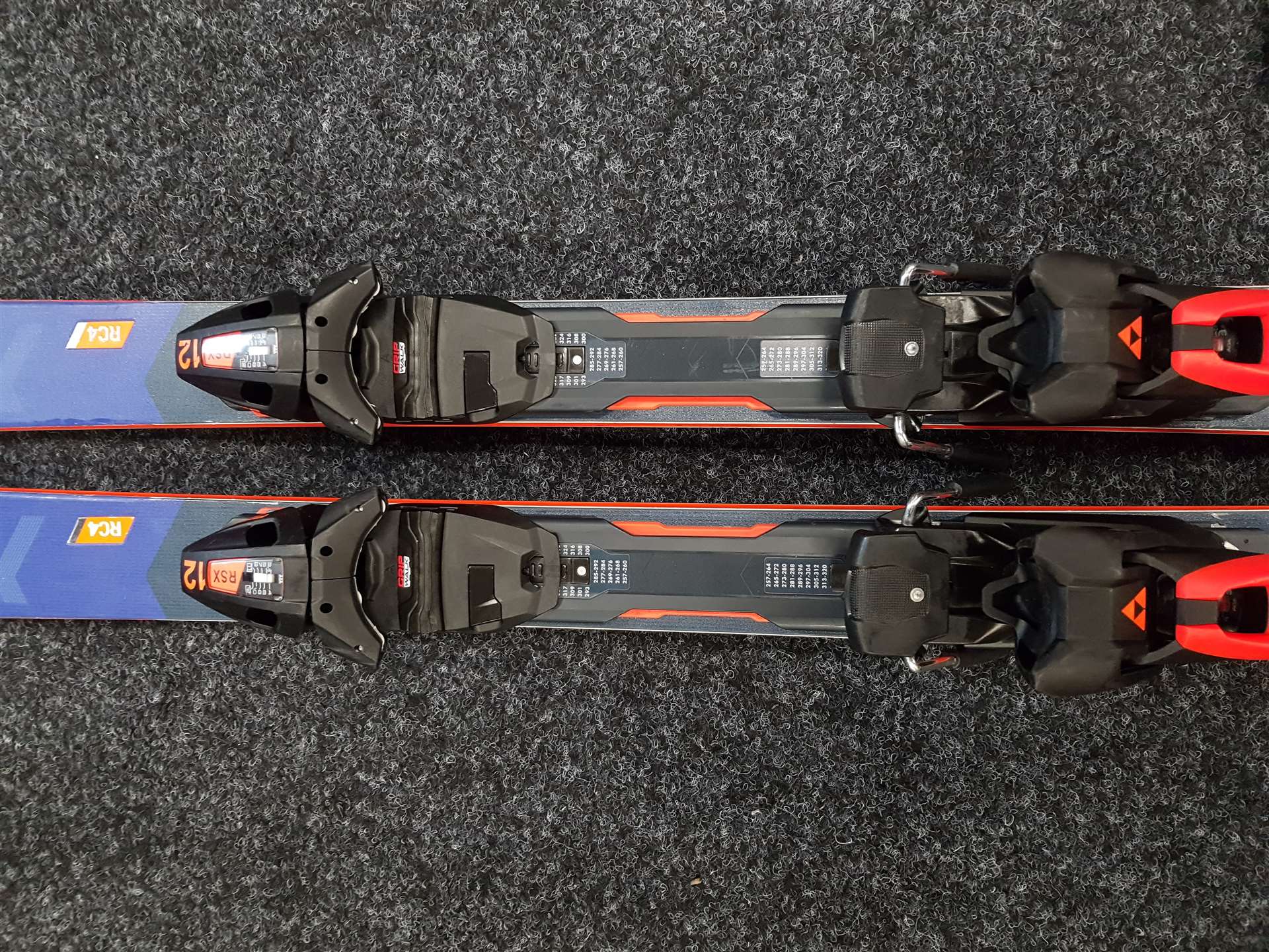 Použité lyže FISCHER The Curv DTX + viazanie Fischer RSX 12