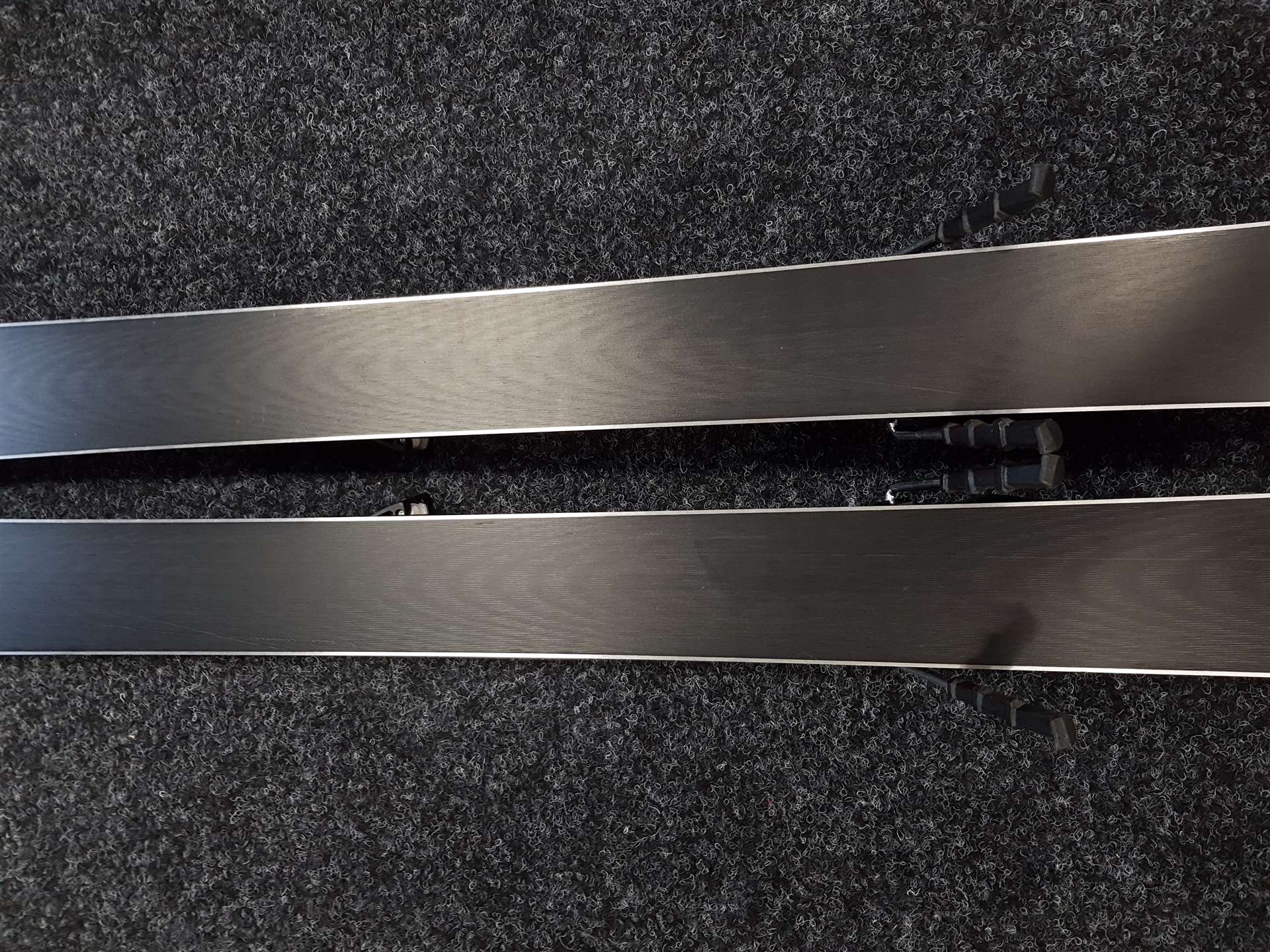 Použité lyže FISCHER The Curv DTX + viazanie Fischer RSX 12