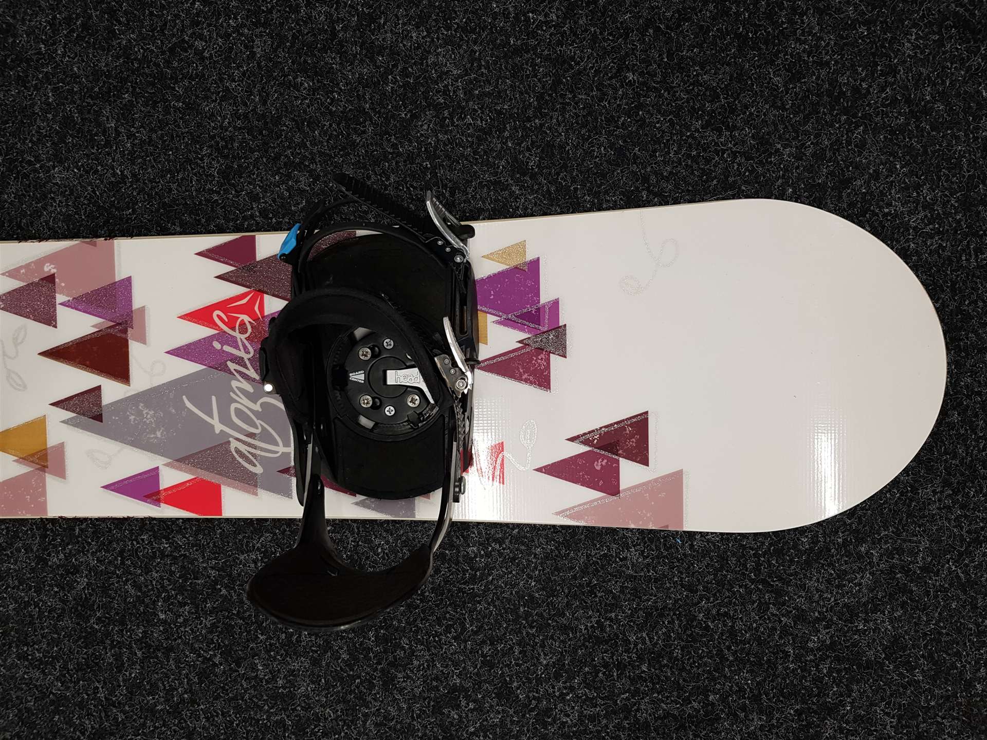 Použitý snowboard ATOMIC Eighties + viazanie Head veľkosť S/M