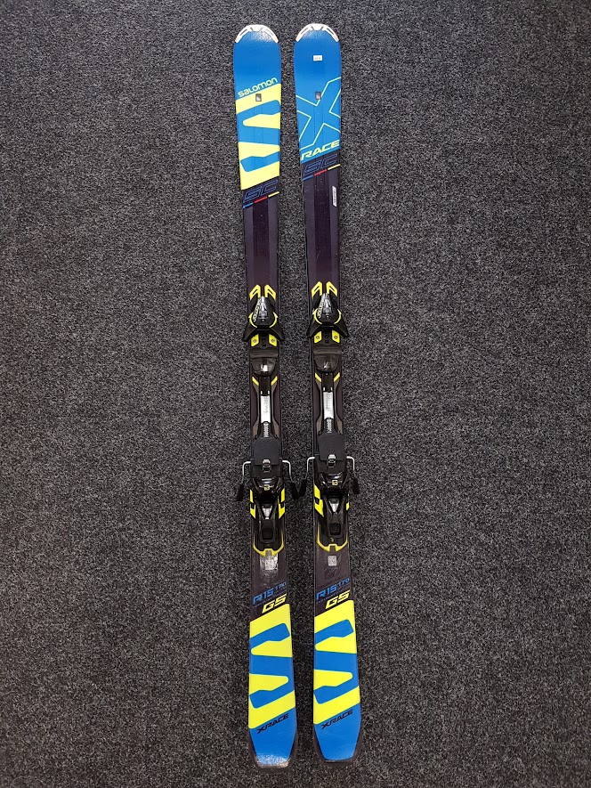 Bazaar Ski Salomon X-Race SC GS