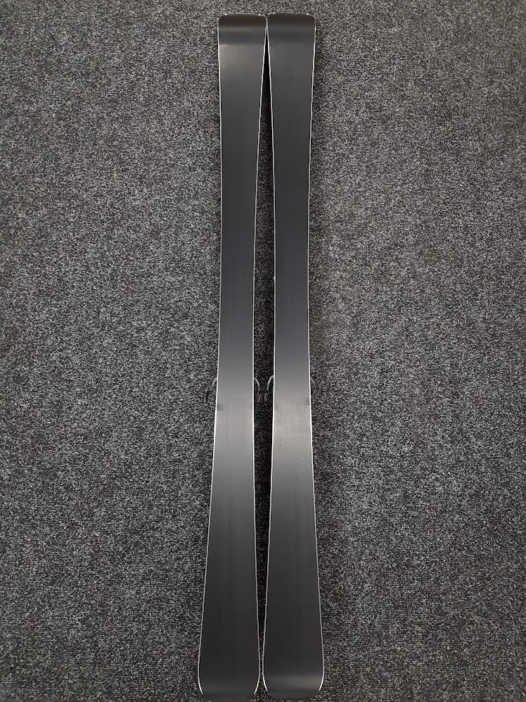 Použité lyže Rossignol Nova 7 LTD