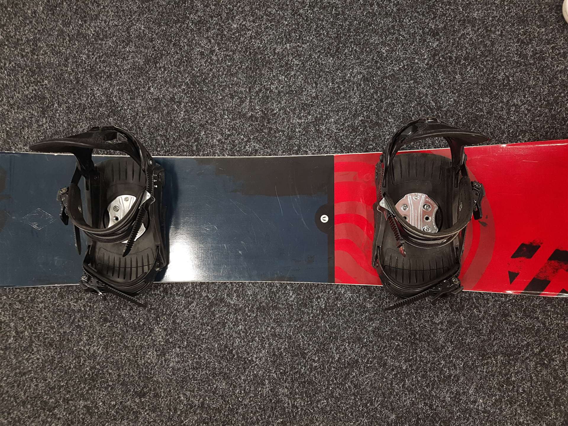 Použitý snowboard K2 Raygun + viazanie Intercharger veľkosť L