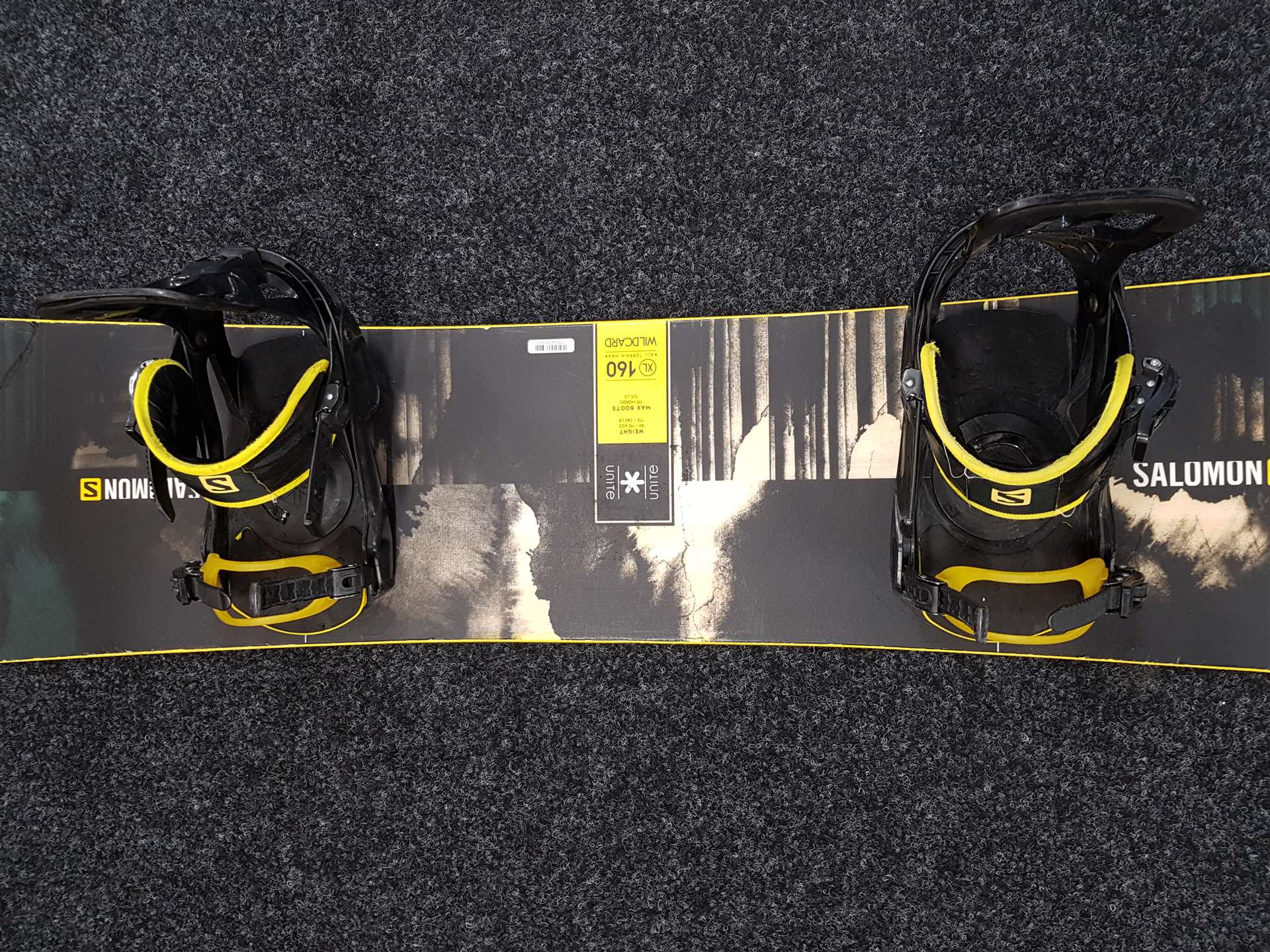 Použitý snowboard Salomon Wild Card + viazanie Salomon veľkosť L