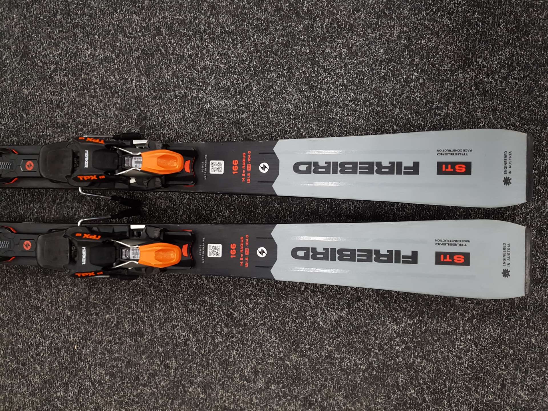Použité lyže BLIZZARD FIREBIRD